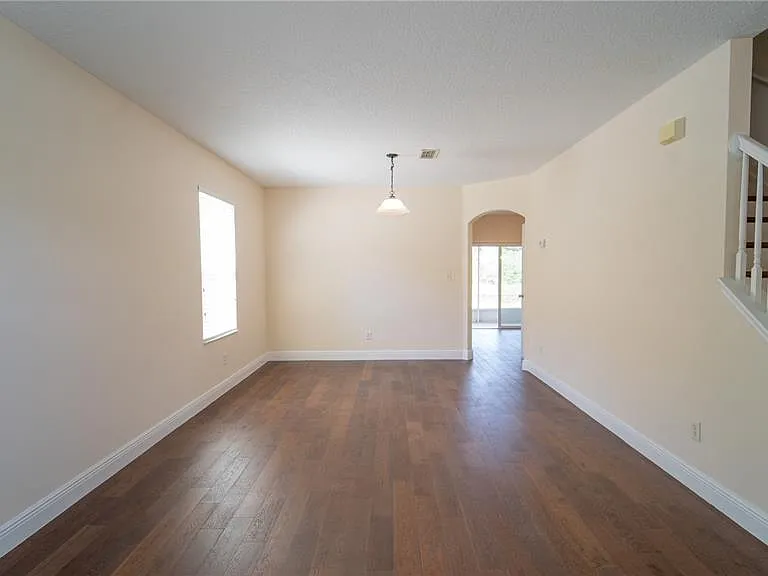 2264 Hillshire Dr — Photo 13