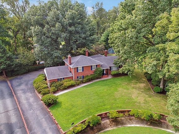 2nd image of 7711 Boxwood Ct