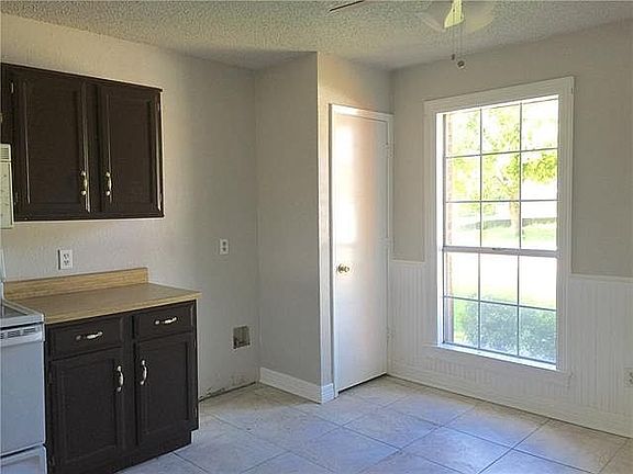 5th image of 538 Nightshade Dr