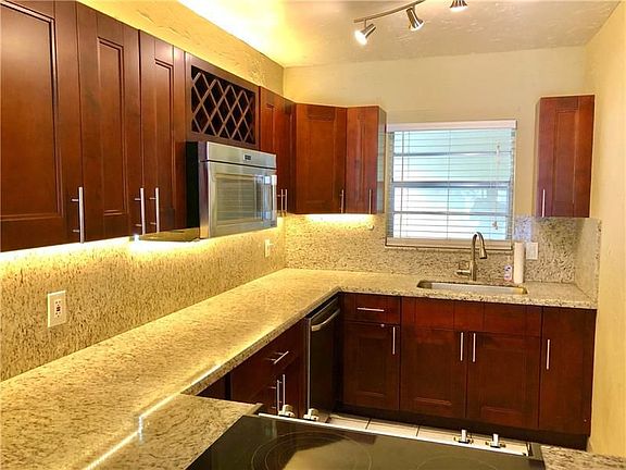 5th image of 1400 NE 57th Ct APT 204