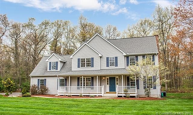 Welcome to 25 Fernwood Drive!