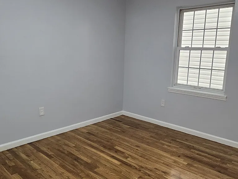 12 Bergen Ave #1 — Photo 5