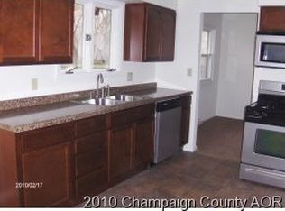 2315 Blackthorn Dr, Champaign, IL