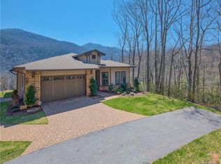 171 Plateau Dr #12, Maggie Valley, NC 28751
