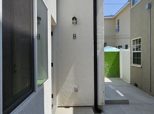 741 E Doran St #A & B, Glendale, CA 91206