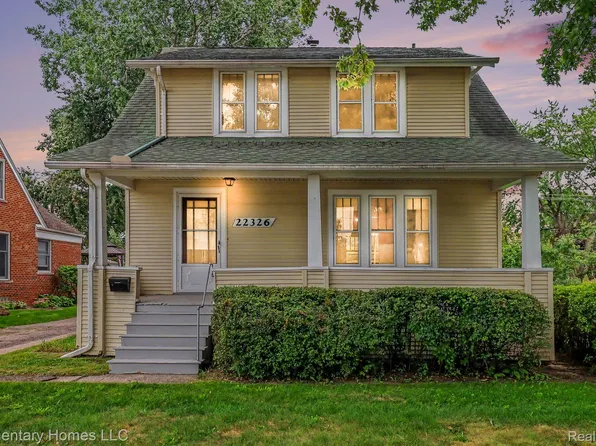 22326 Statler St, Saint Clair Shores, MI 48081