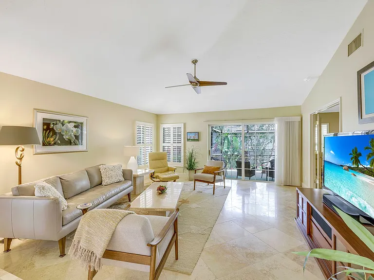 27161 Enclave Dr — Photo 14