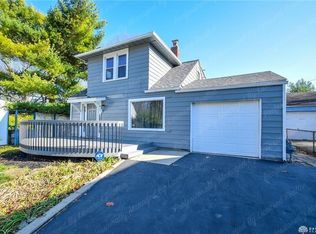 2926 Robin Rd, Dayton, OH 45409