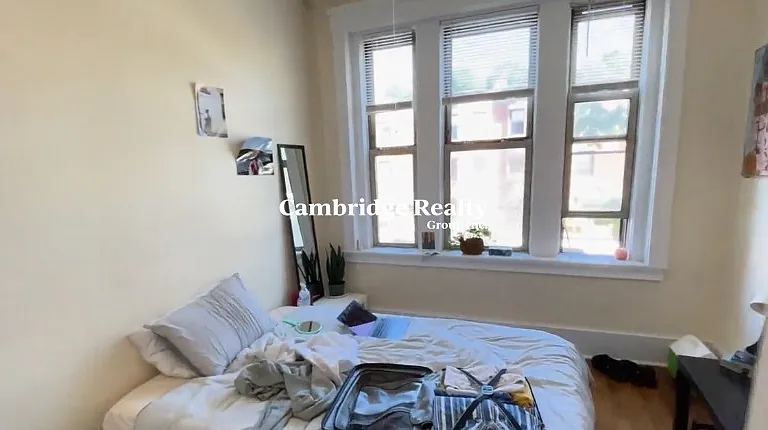 883 Huntington Ave #5T — Photo 6