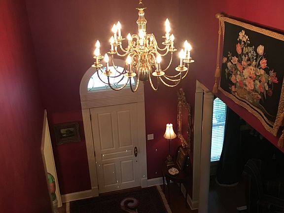 3rd image of 2813 Castle Pines Cir SE