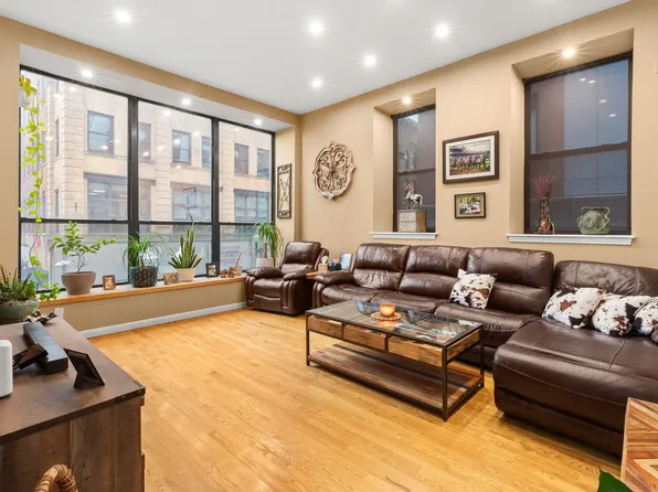170 Oxford St Unit 201, Lynn, MA 01901