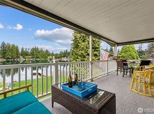 21702 SE 262nd Pl, Maple Valley, WA 98038