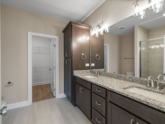 4th image of 1908 Gracie Bug Loop