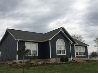 5612 Starling Rd, Pierce City, MO 65723