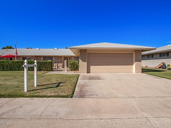 2nd image of 10442 W KINGSWOOD Circle