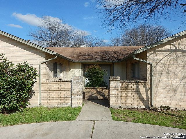 1st image of 4722 Oakfield Way