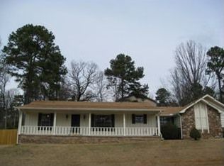 2716 Old Forge Dr, Little Rock, AR 72227