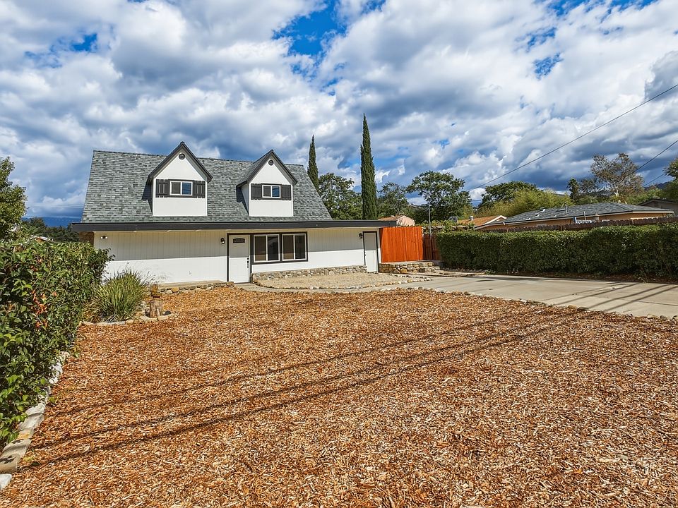 1st image of 70 Chaparral Rd