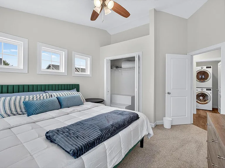 4833 Lauren Ln — Photo 21
