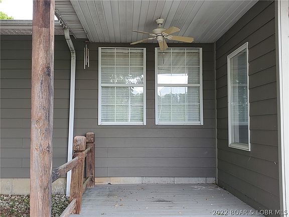 3rd image of 26433 Niagra Dr
