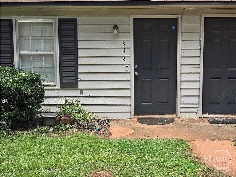 342 Timothy Rd — Photo 2