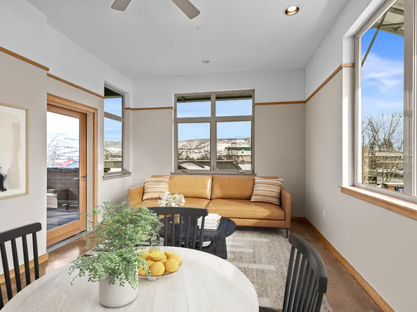 2205 Ashland St #210, Ashland, OR 97520