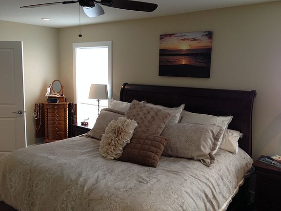 5th image of 181 Casa Dr