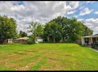 911 Phlox Ave, Metairie, LA 70001