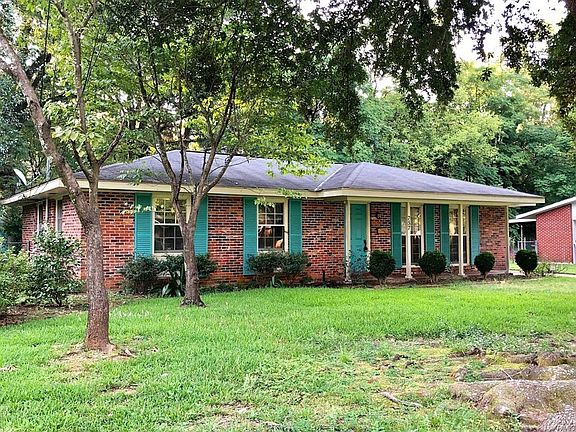 2nd image of 757 Marquette Dr