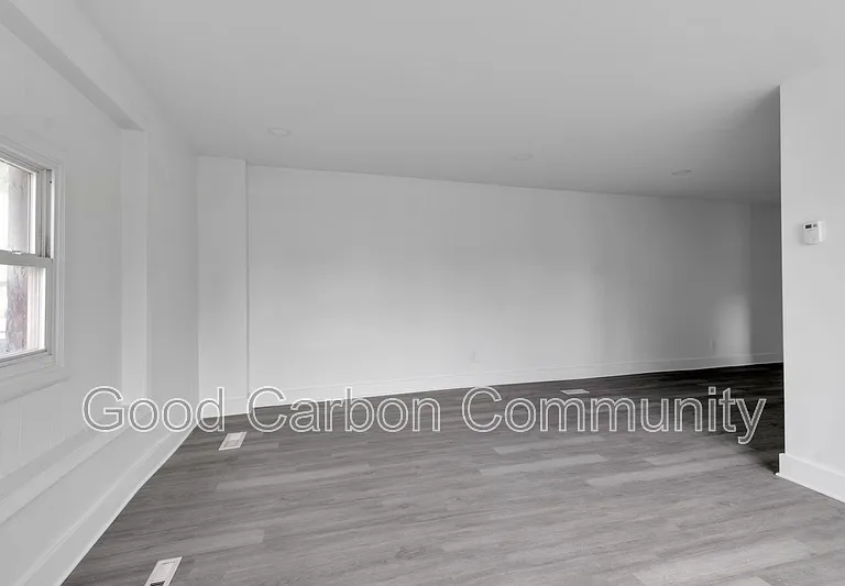 235 Oliver St #1 — Photo 5
