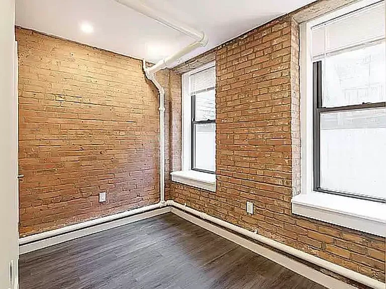 332 E 19th St #G-1 — Photo 12
