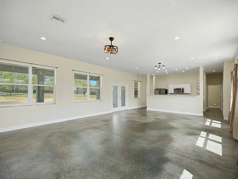 13104 SW 70th Ln — Photo 3