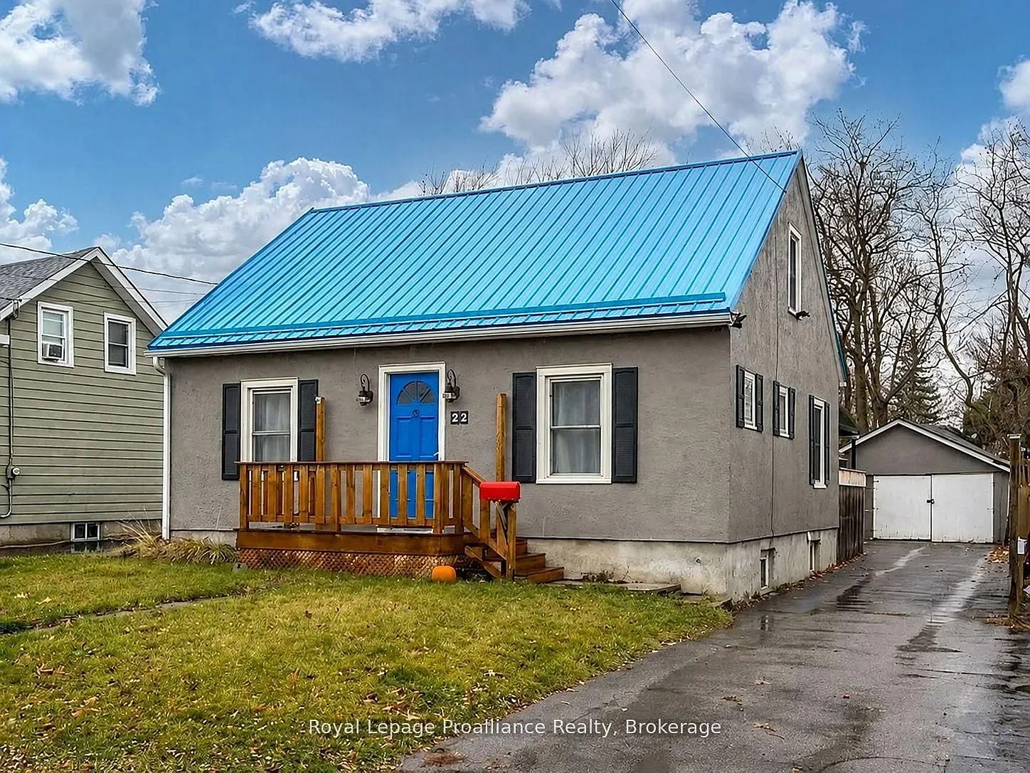 3 bed, $2,100 — Photo 1