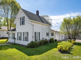 322 E Gardner St, Sparta, MI 49345