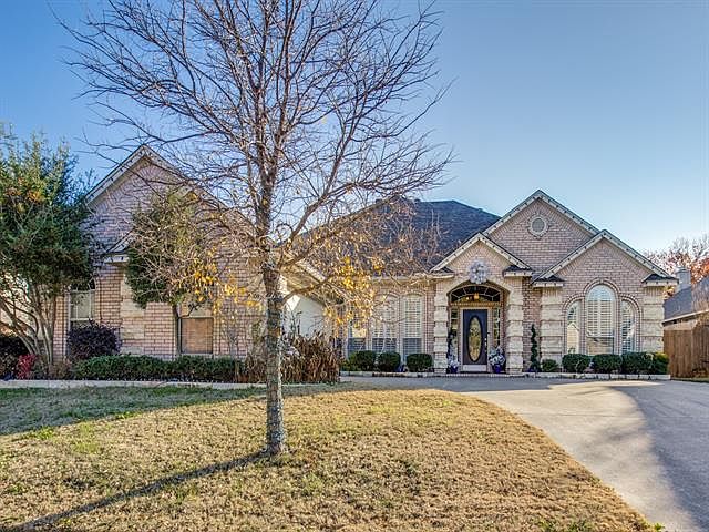 1st image of 7808 Vineyard Ct