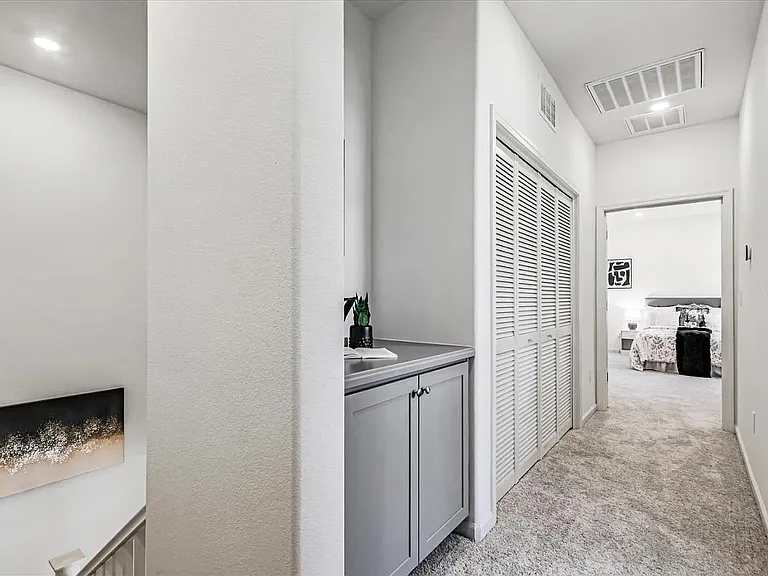 379 Lundy Pl — Photo 13