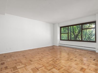 21-66 33rd Road #3B, Queens, NY, 11106