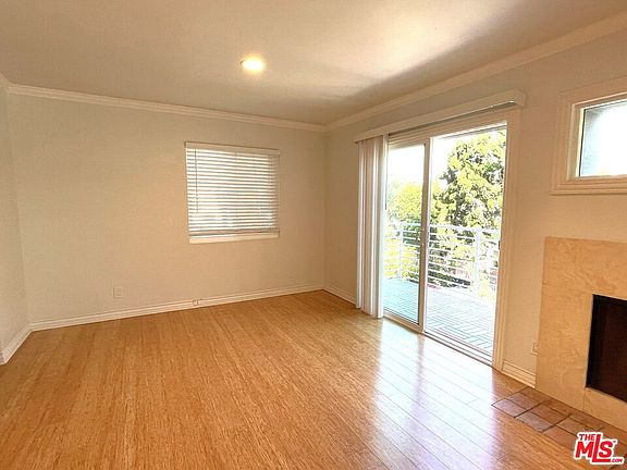 4th image of 23 Buccaneer St