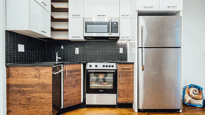 Rented by Nooklyn NYC LLC | media 17