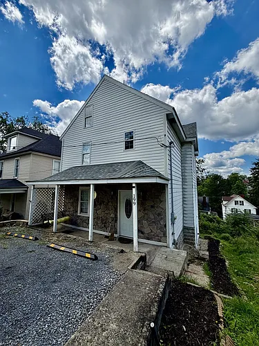 199 Parsons St Photo 1