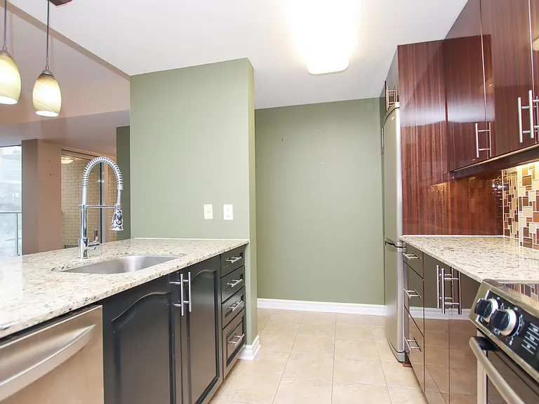 250 Lett St #502 — Photo 27