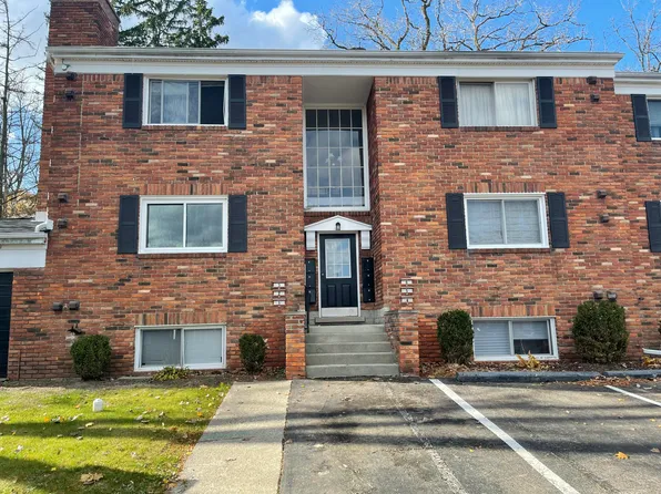31831 Grand River Ave Unit 2, Farmington, MI 48336