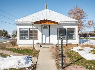 216 S Columbia Ave, Waterville, WA 98858