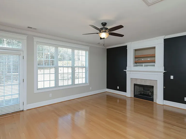 33 Heatherlaurel Ct — Photo 6