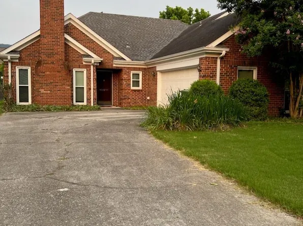 13011 Huntcliff Rd SE, Huntsville, AL 35803