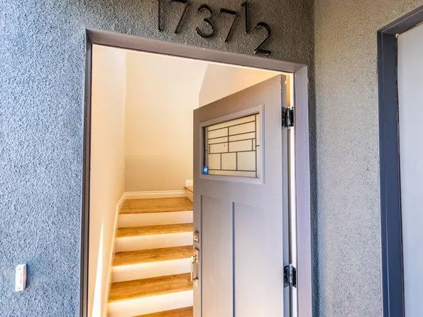1737 S Longwood Ave, Los Angeles, CA 90019