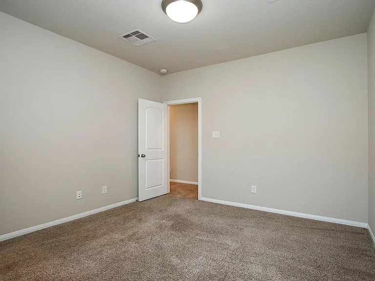 239 Biltmore Loop — Photo 30