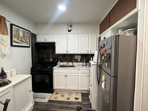 4th image of 419 Magee Ave Floor 2