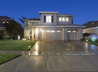 9540 Rancho Hills Dr, Gilroy, CA 95020