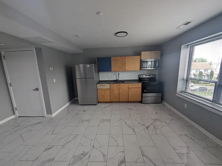 60 Coleman St #3G — Photo 7